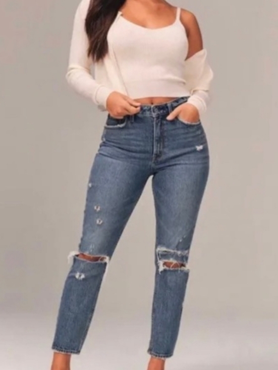 Abercrombie & Fitch Denim - NWT Abercrombie & Fitch The Mom High Rise Cropped Jeans Size 6 / 28